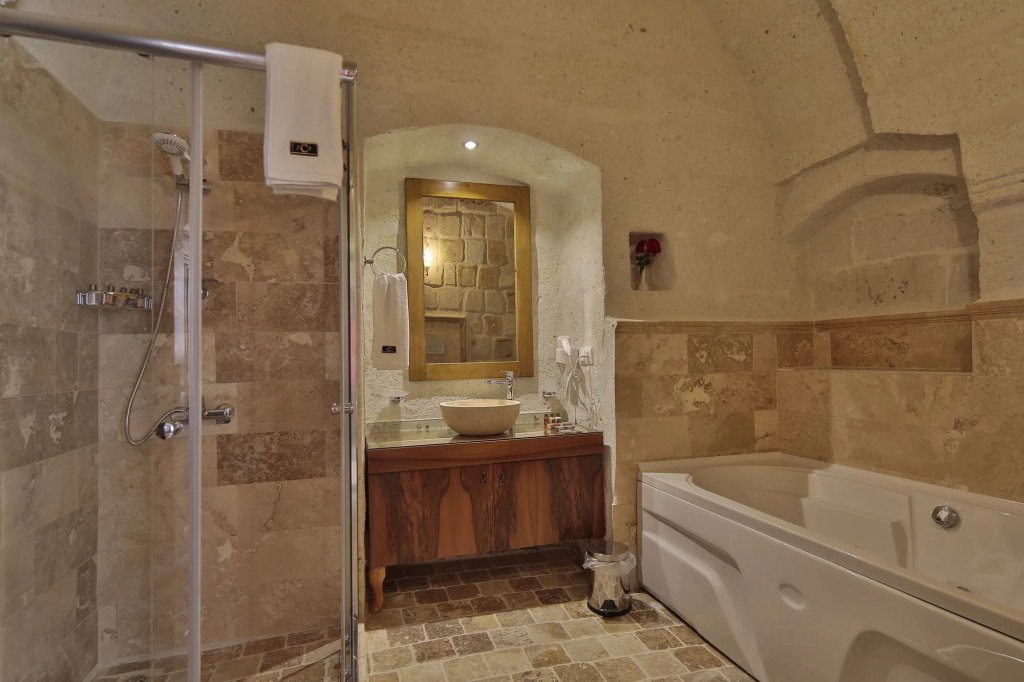 Jacobs Cave Suites - Cappadocia