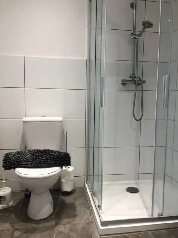 Lovely 4-bed House in Anfield all En-suite,