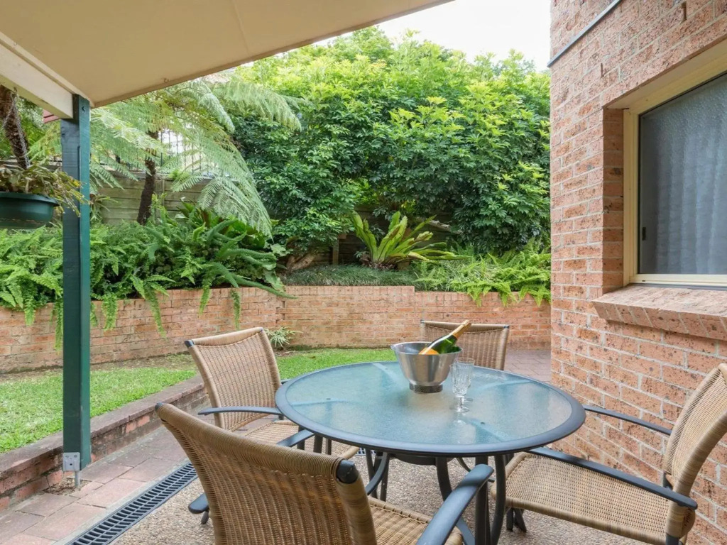 Tehidy Townhouse - translation; a place of retreat