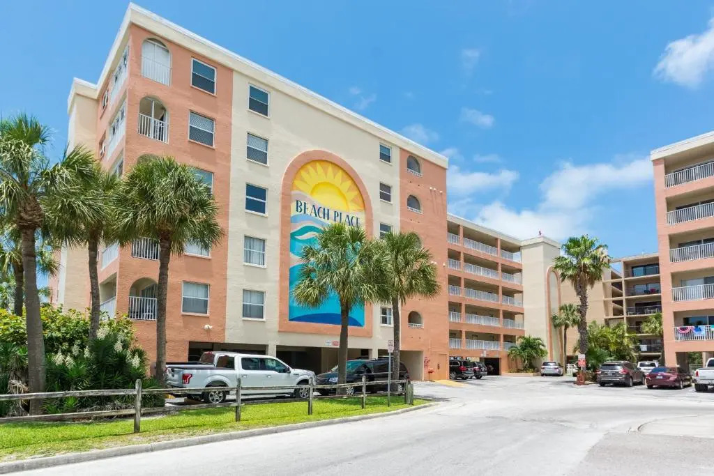 207 Beach Place Condos
