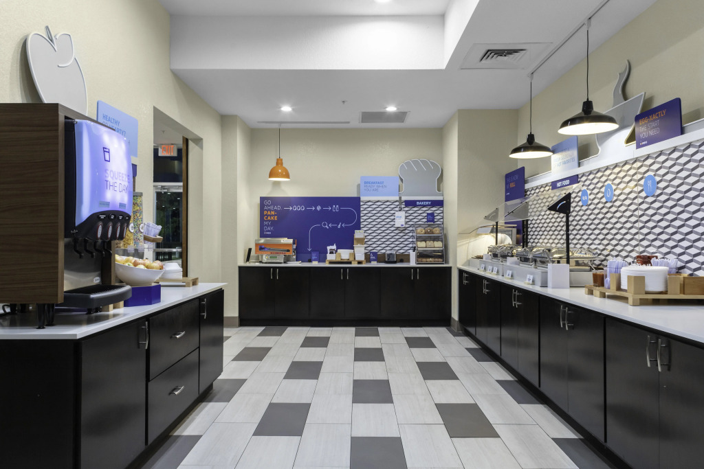 Holiday Inn Express & Suites Leander by IHG