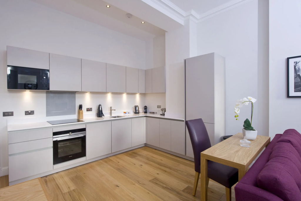 Destiny Scotland - Princes Street Residence