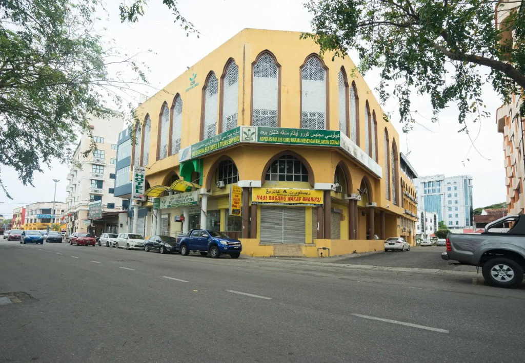 OYO 757 MFU Firdaus Hotel