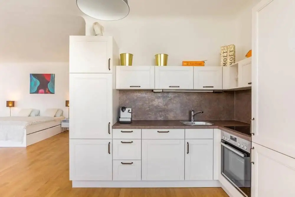 Studio Stubenbastei Check in 15h to 22h Only