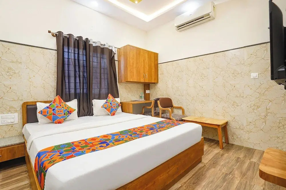 FabHotel Classic Heights - Near Yelahanka Railway Station