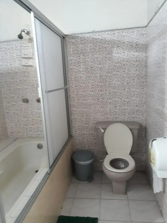 Waypoint Hostel