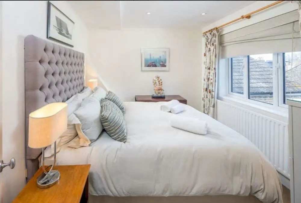 Veeve - Fulham Victorian
