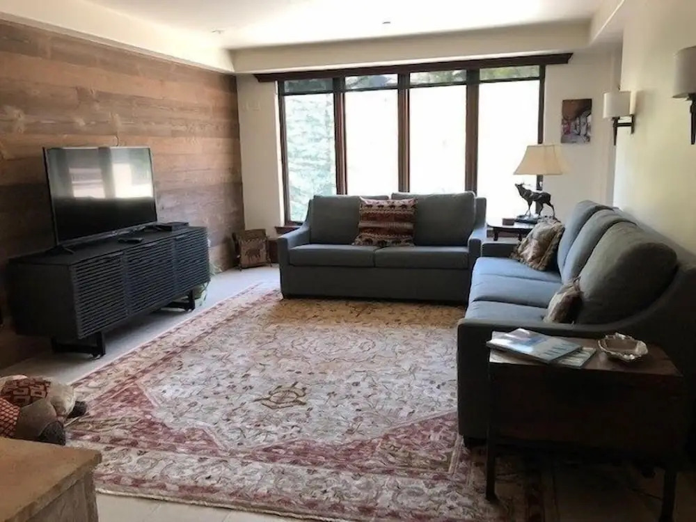 Luxurious 1br+loft - Ski-in/ski-out Access To Beaver Creek 1 Bedroom Condo by RedAwning