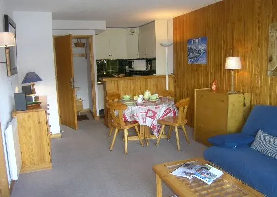 Agence Des Neiges Apartments