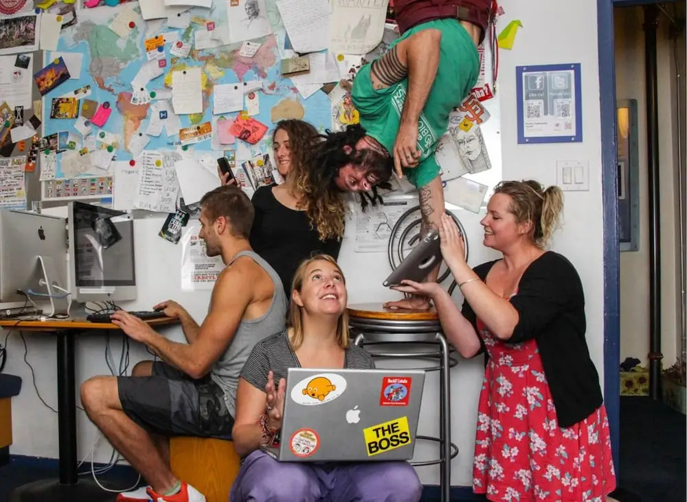 ITH San Francisco Pacific Tradewinds Backpacker Hostel
