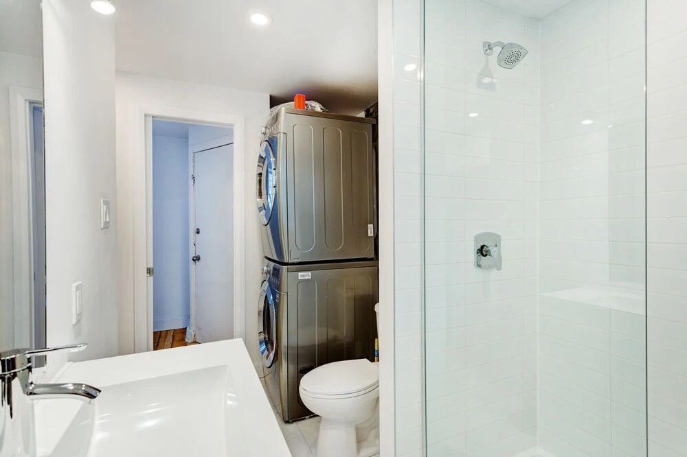 Maison Place Jacques-Cartier by Luxury In Transit