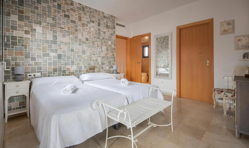 TH136 Villa Sant Ramon