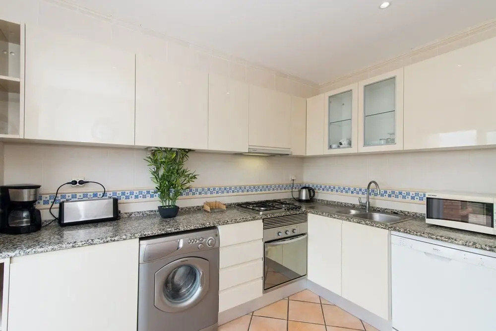 "cabanas de Tavira - Apt Gomeira 3bedroom, Pool, Wifi and air Conditioning"