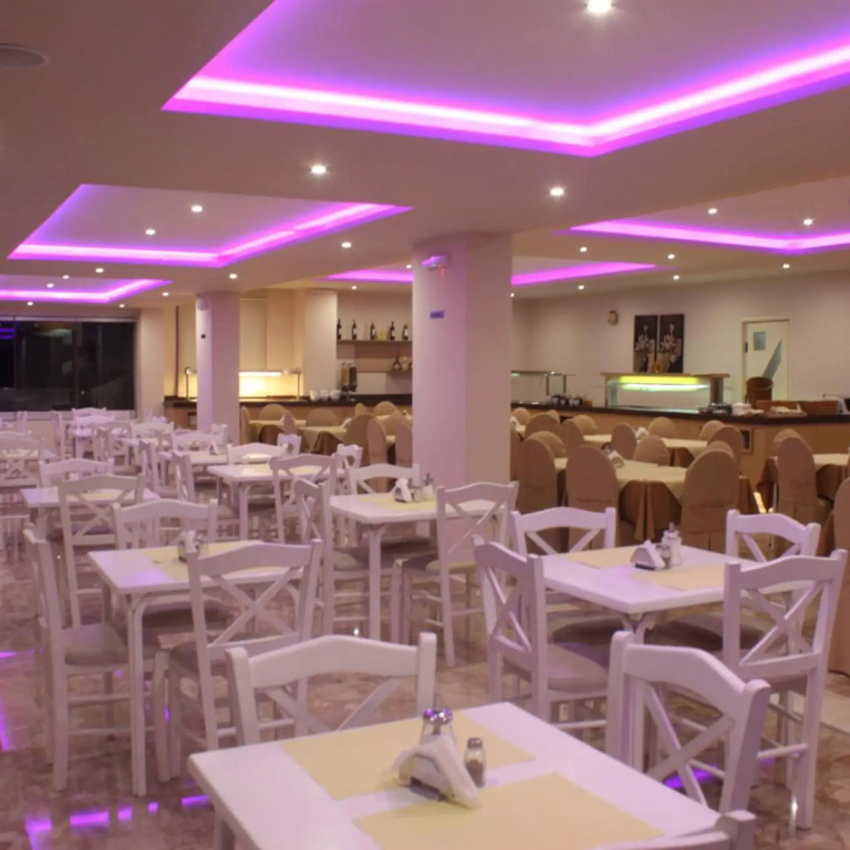 Vallian Village Hotel