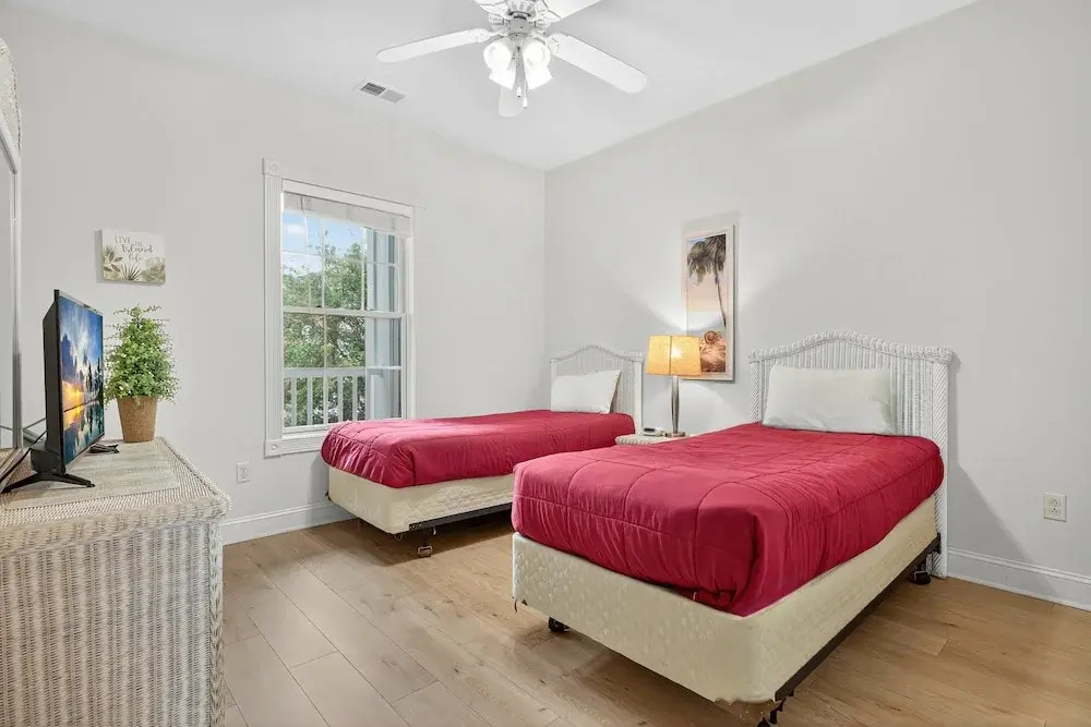 Magnolia Pointe Luster Leaf 4895-203