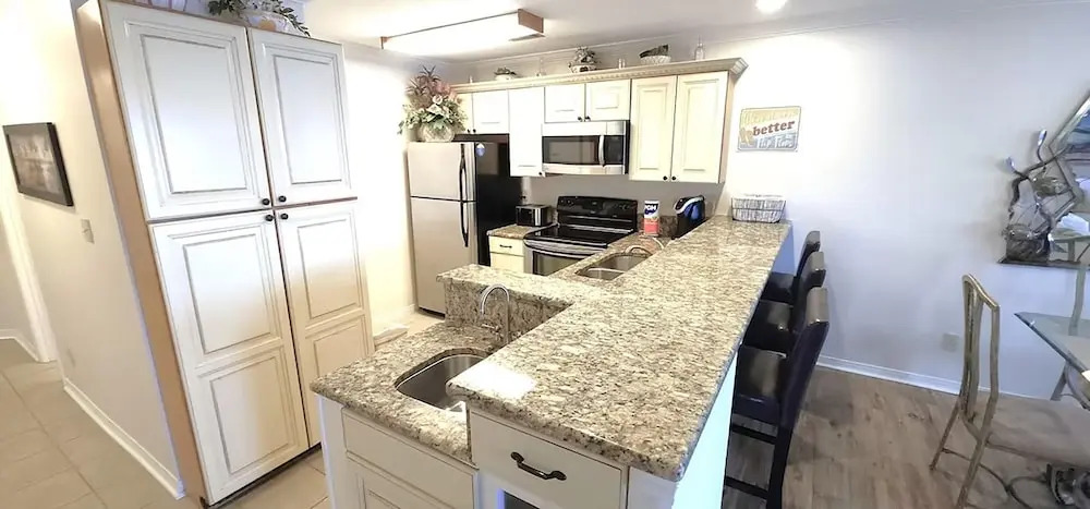 Seascape Lakefront Villas 189- Dont Worry, Beach Happy