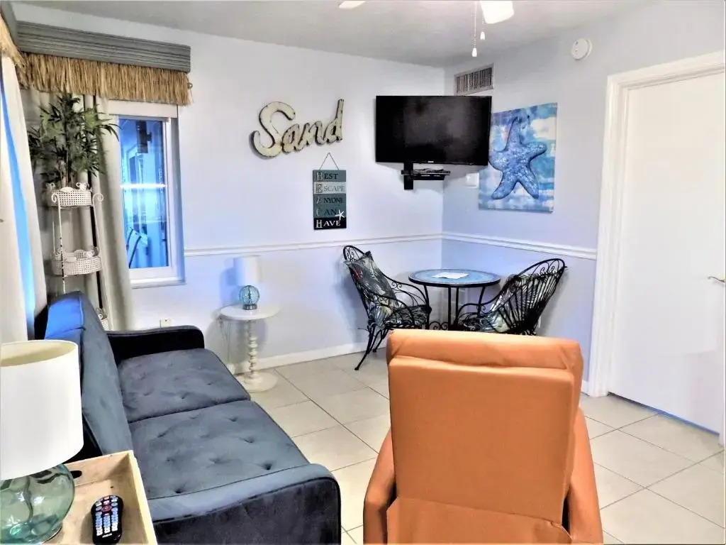 Five Palms Suite 207 - Daily - Weekly - Monthly