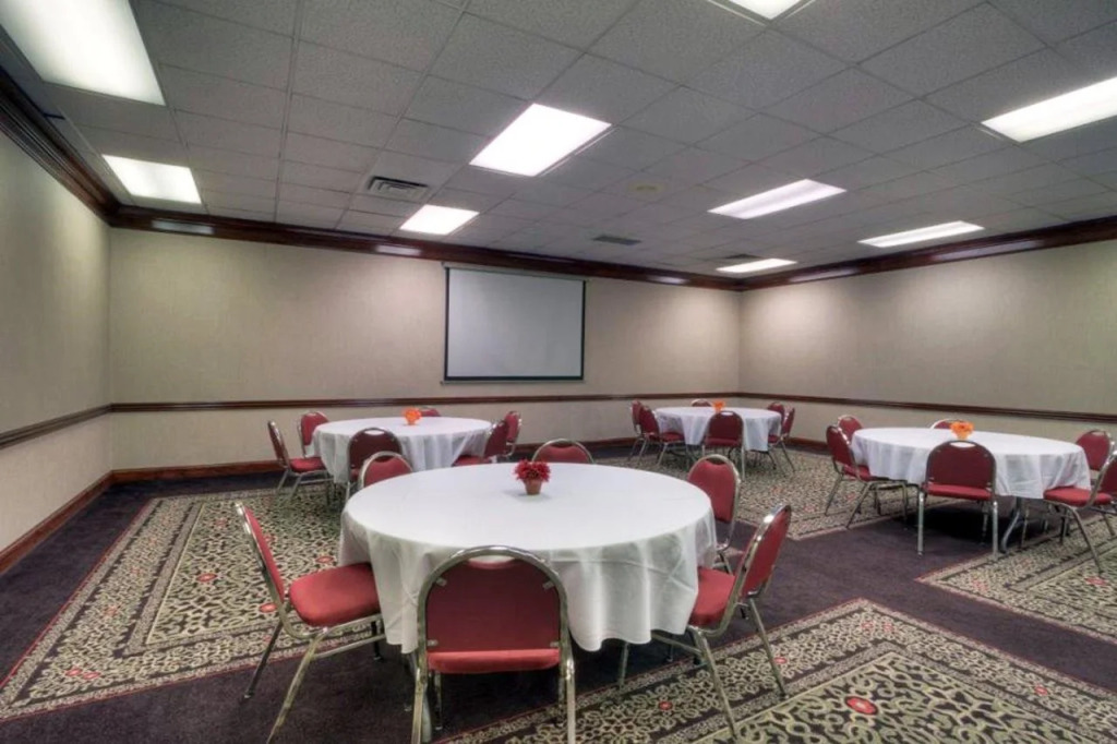 Clarion Hotel Waco