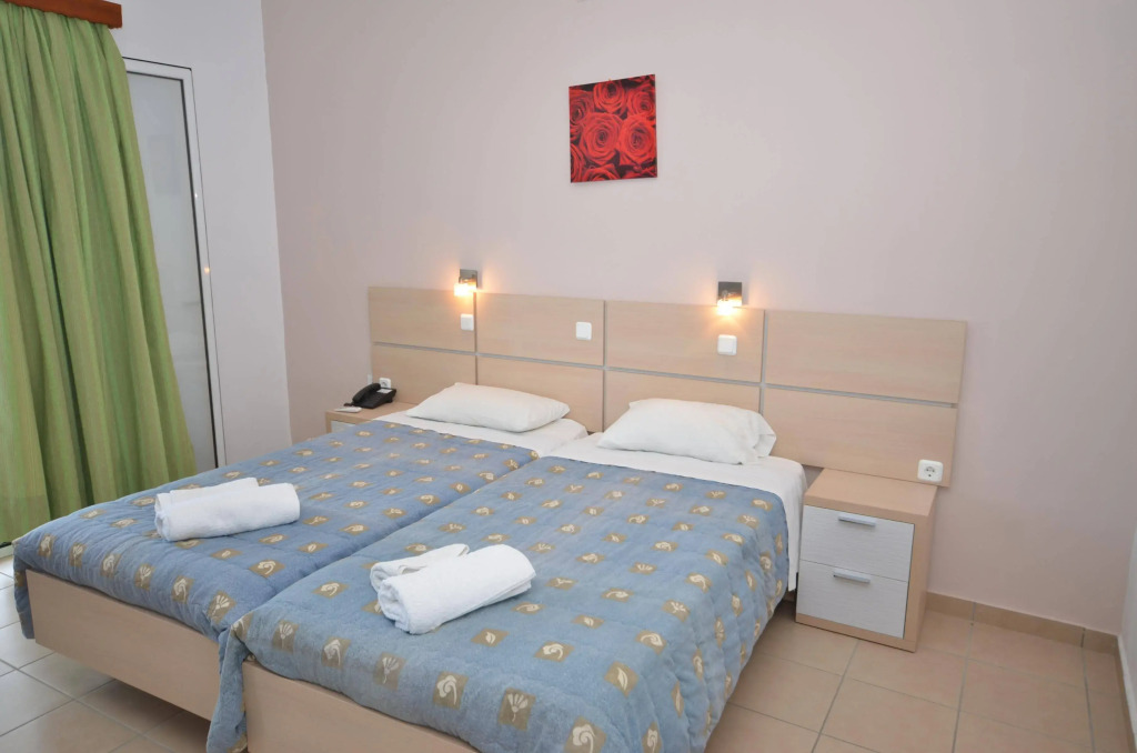 Paradiso Aparthotel