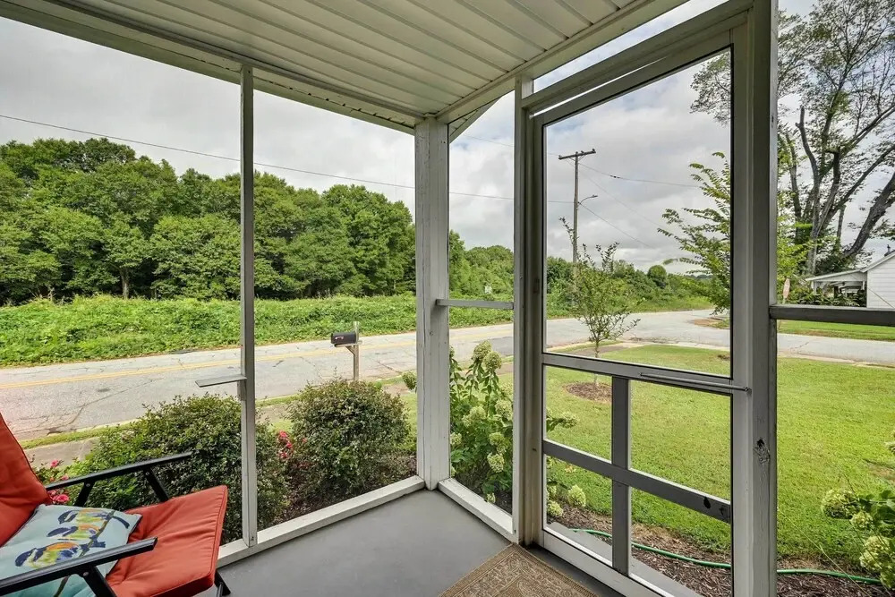 Cozy Home in Historic Area ~ 2 Mi to Main St!