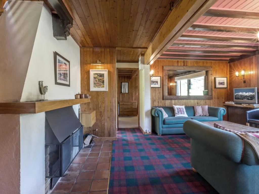Chalet La Clusaz, 5 pièces, 8 personnes - FR-1-304-108