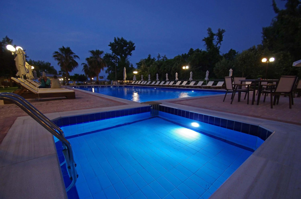 Sun Beach Hotel