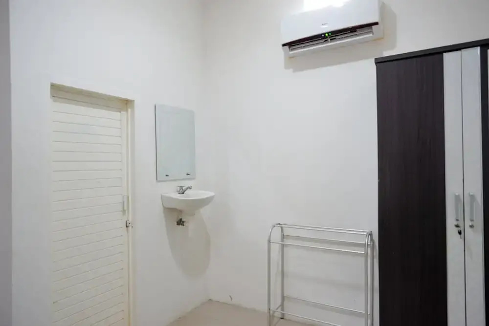 KoolKost near RS Samaritan Palu