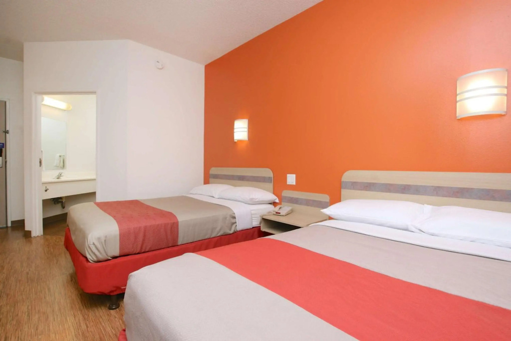 Motel 6-Colchester, VT - Burlington