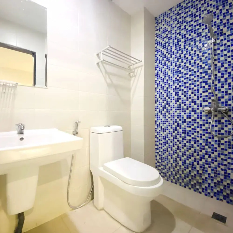 Djuragan Kamar Mangga Besar