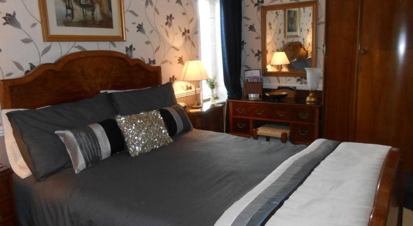 White Lodge
