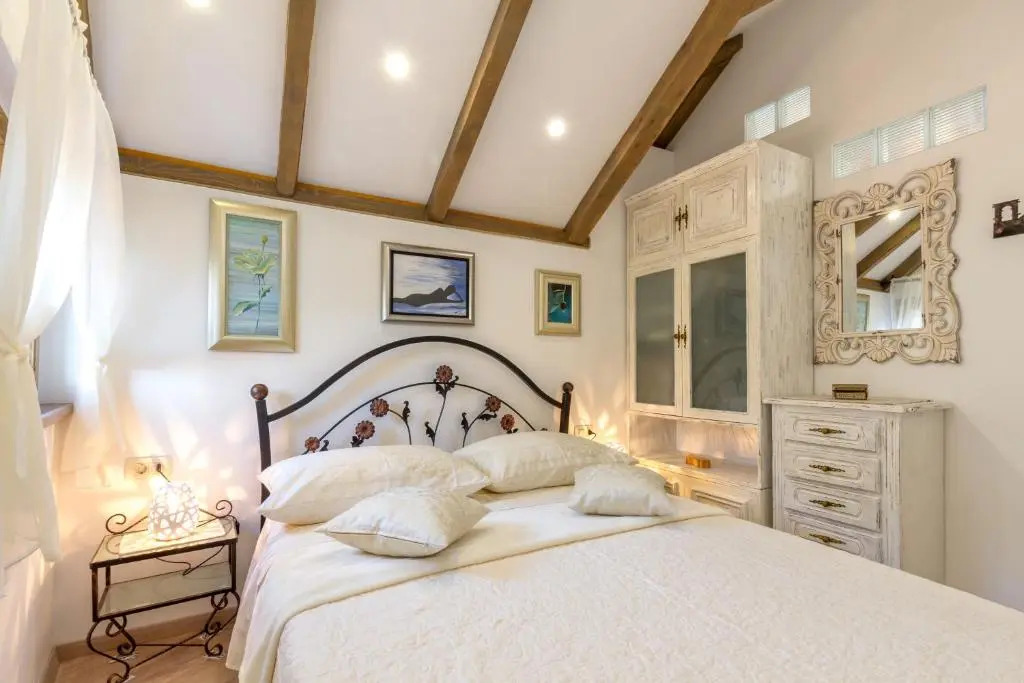 Apartment Romansa