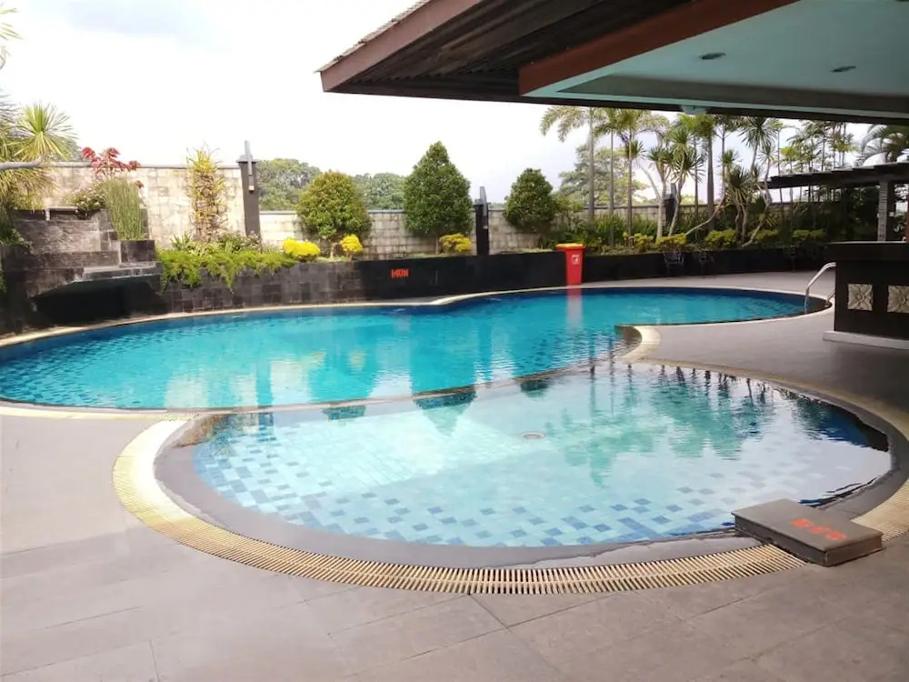 Gorgeous 2Br At Grand Setiabudi Apartment