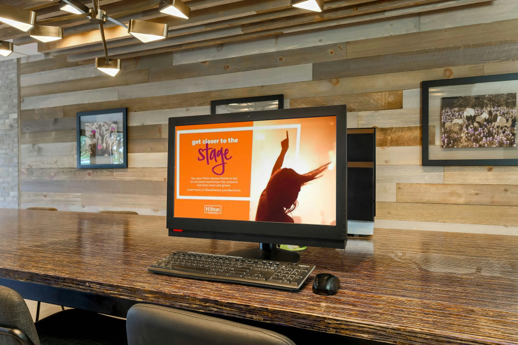 DoubleTree by Hilton Austin-University Area
