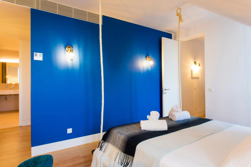 Leisure Luxury Downtown Duplex Lisbon by Altido