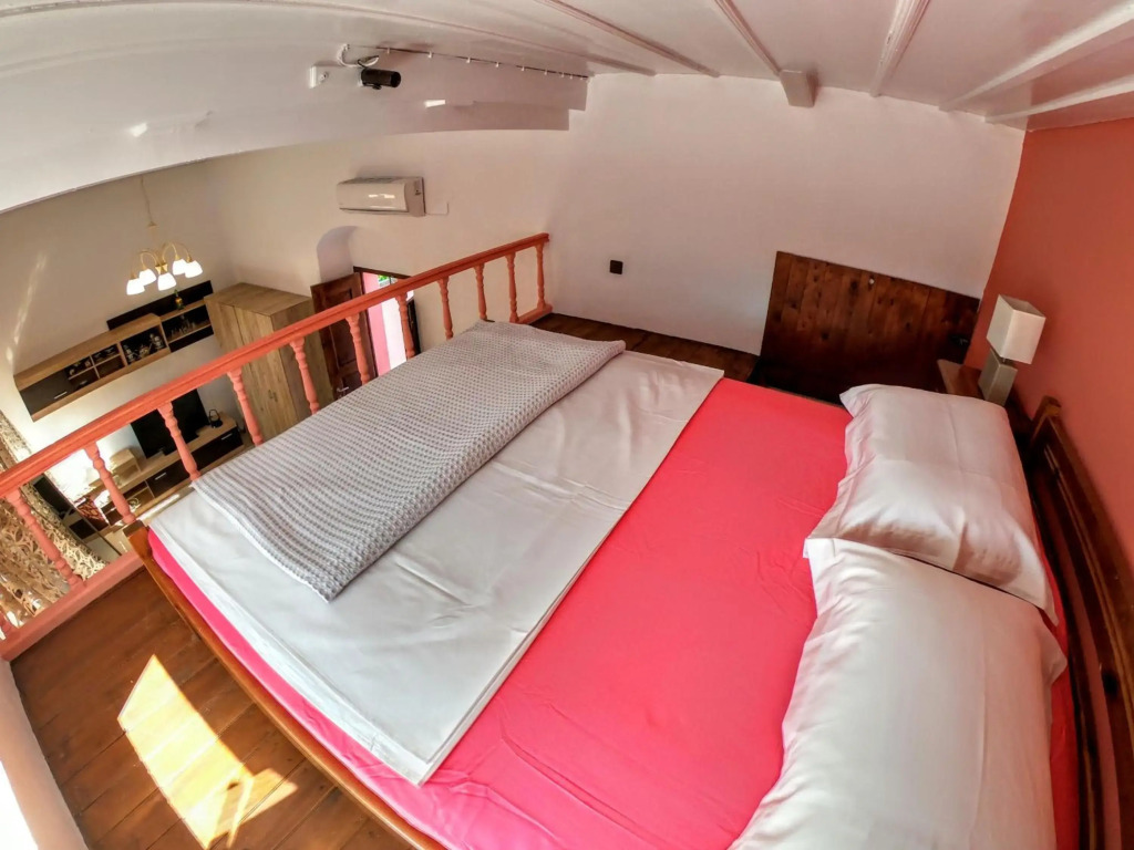 Armonia House