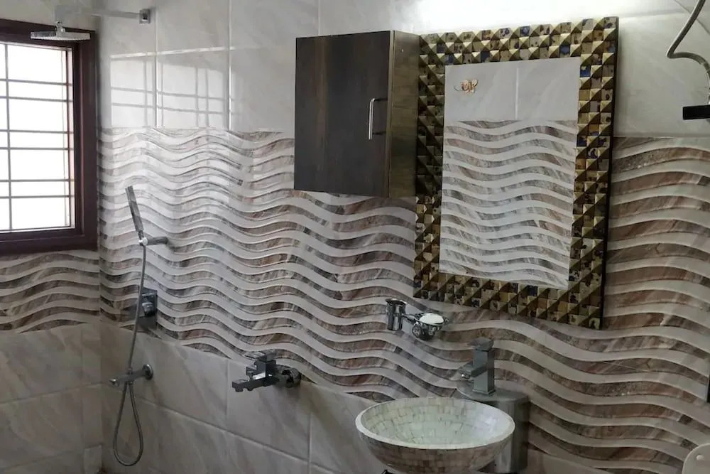 Guleria villa