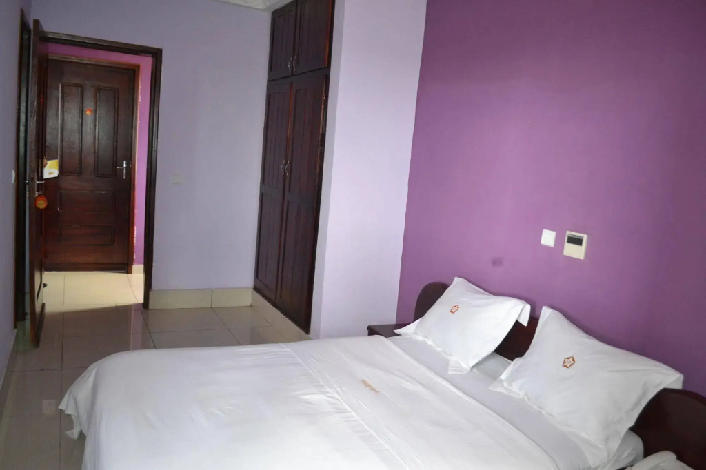 Hotel Pentagone