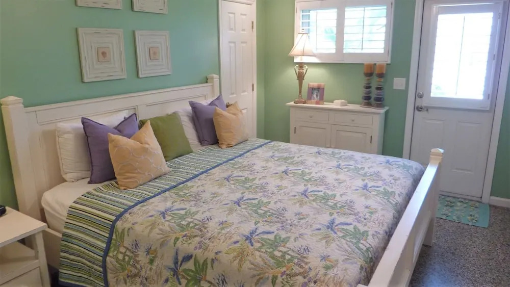 ALBRIGHT-GRACE COTTAGE home