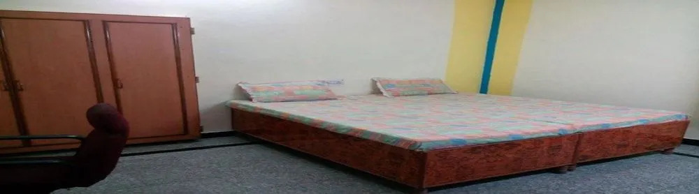 Room Maangta 281 Ashok Vihar