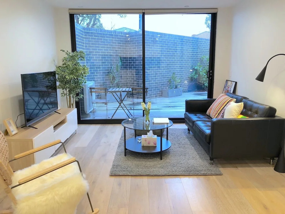 Pride Benleigh Apartment with Garden