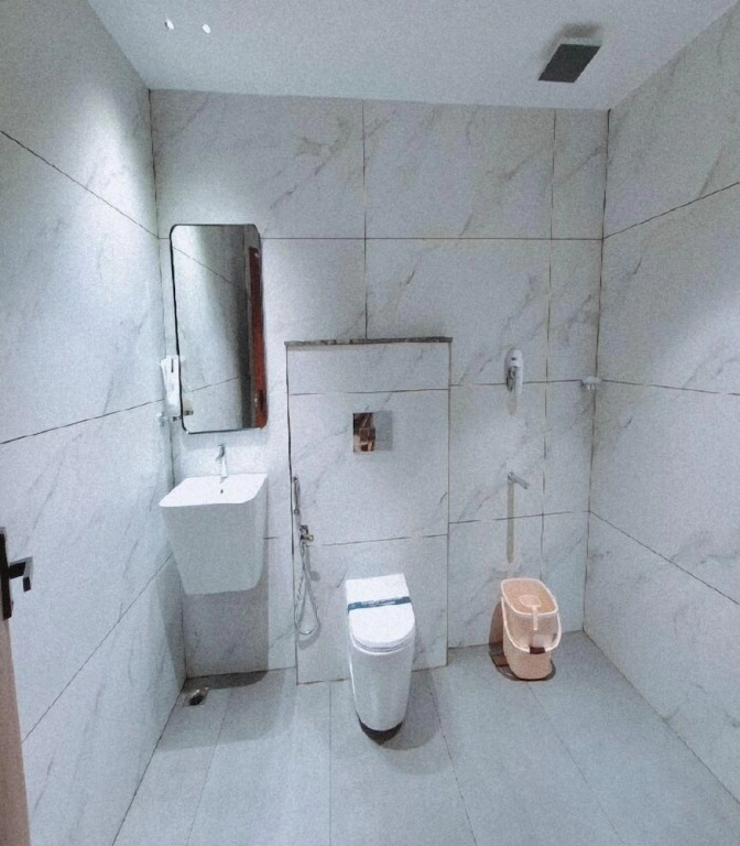 Mayo Suite
