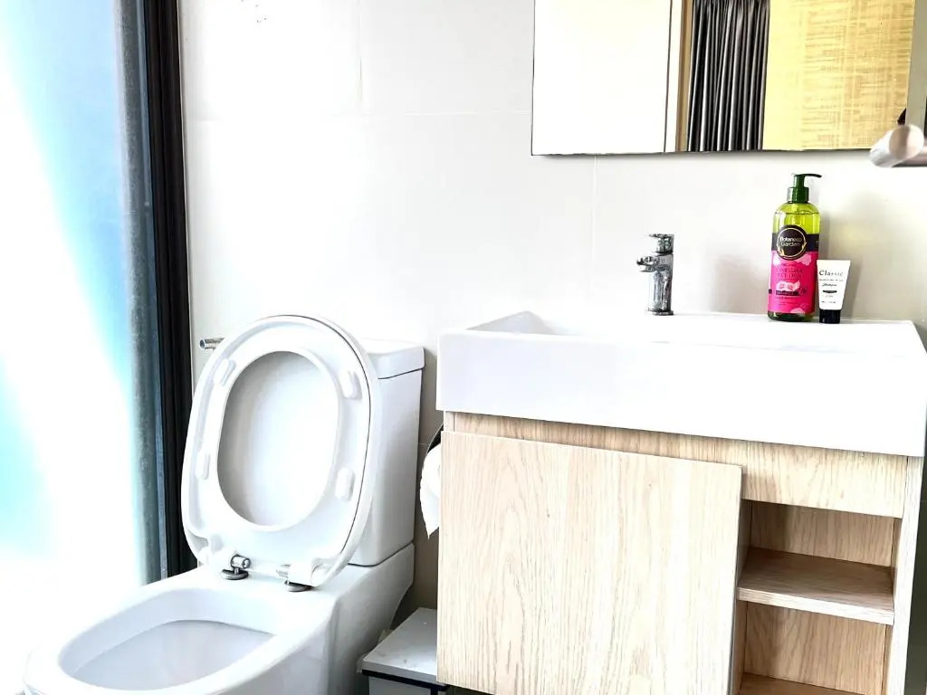 2bedroom condo in heart of Bangkok