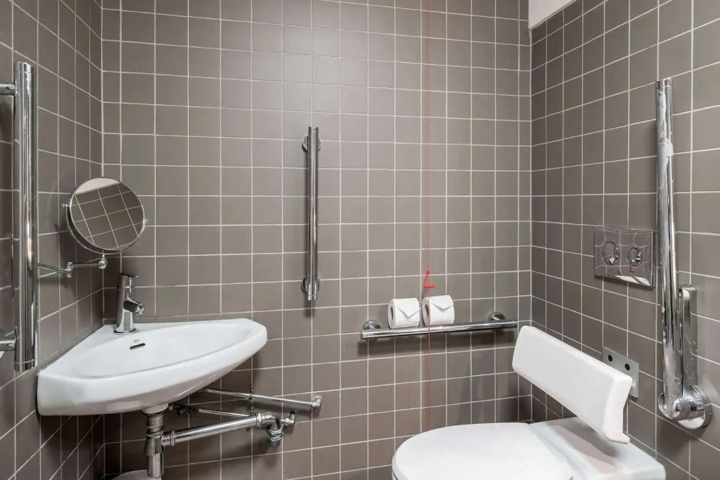 Clarion Collection Croydon Park Hotel