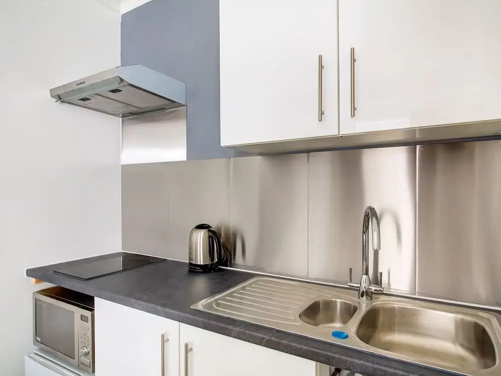 Swanky Apartment in London Near Hyde Park and Big Ben