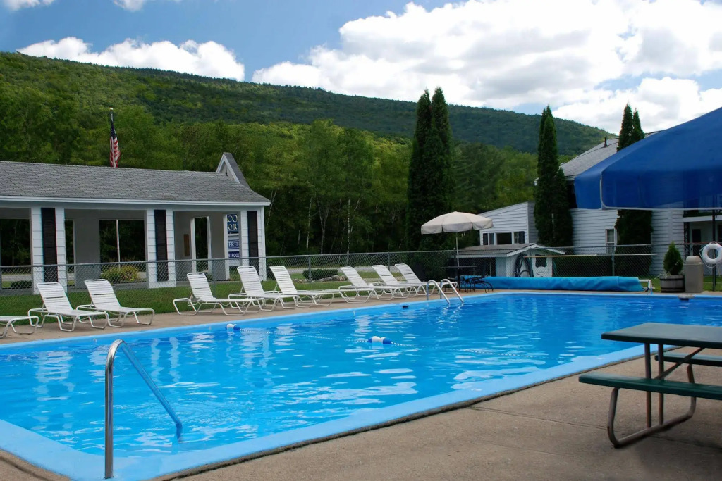 Beacon Inn & Suites