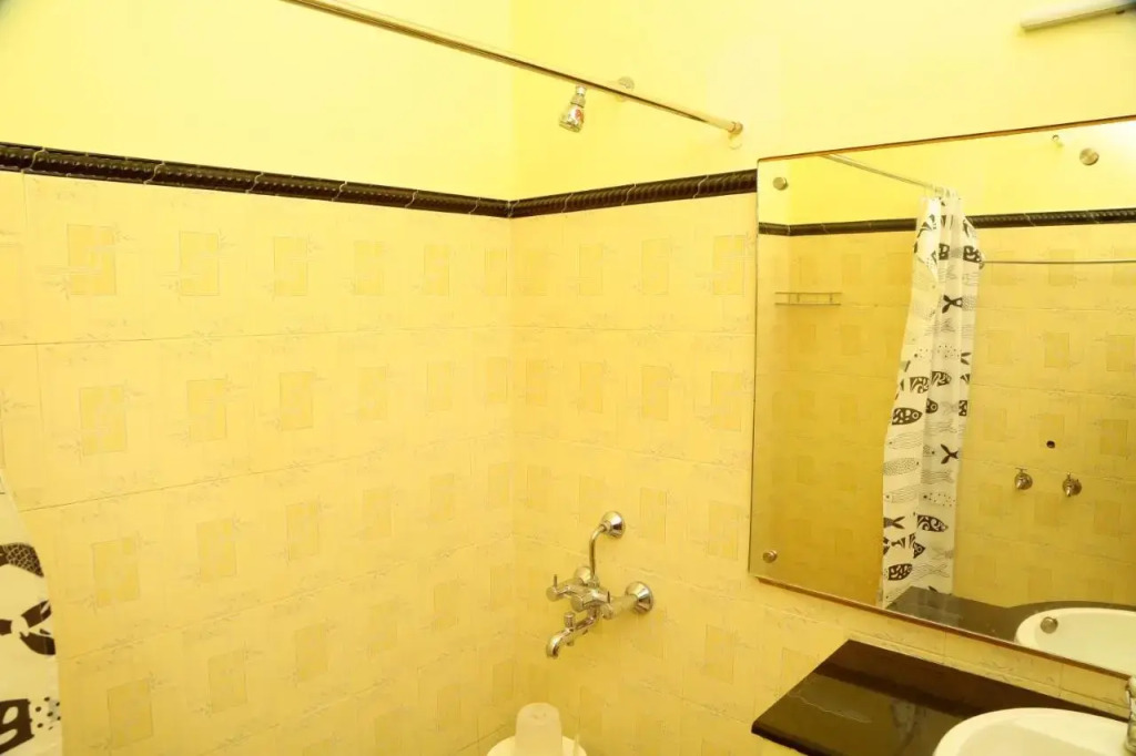 ZuriEL Suite GUEST HOUSE
