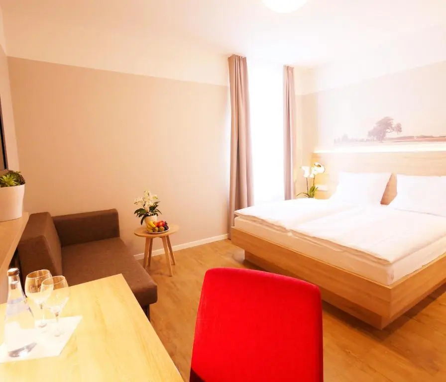 KELKO 1A Hotel