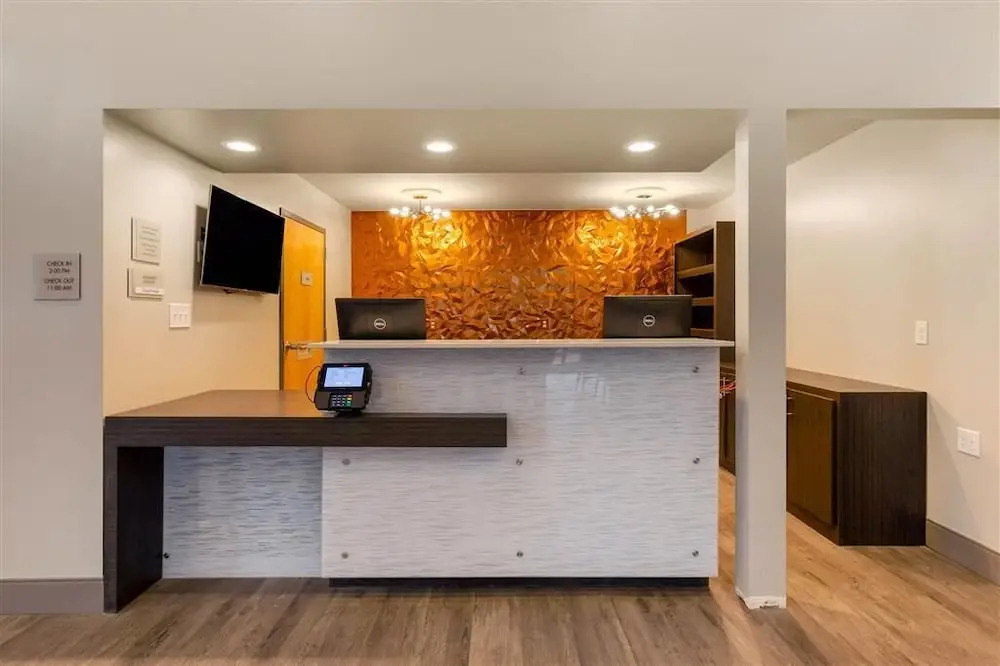 Econo Lodge