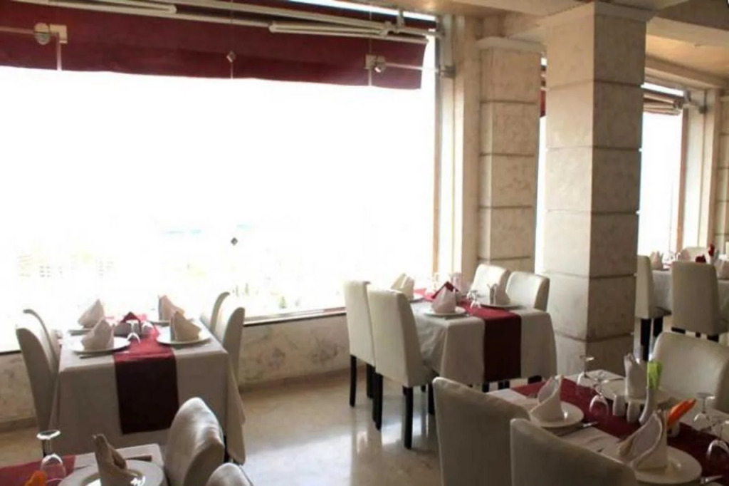 HOTEL IKRAM EL DHAYF