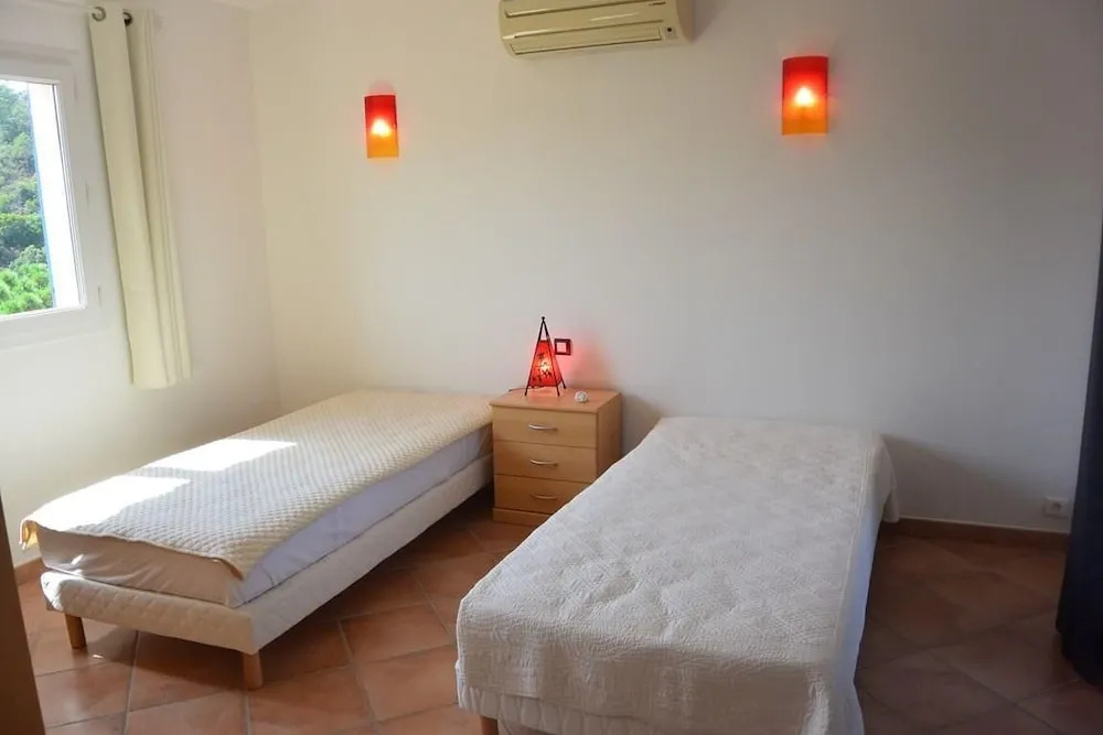 MAVIELLA - SEA VIEW Chalet 3
